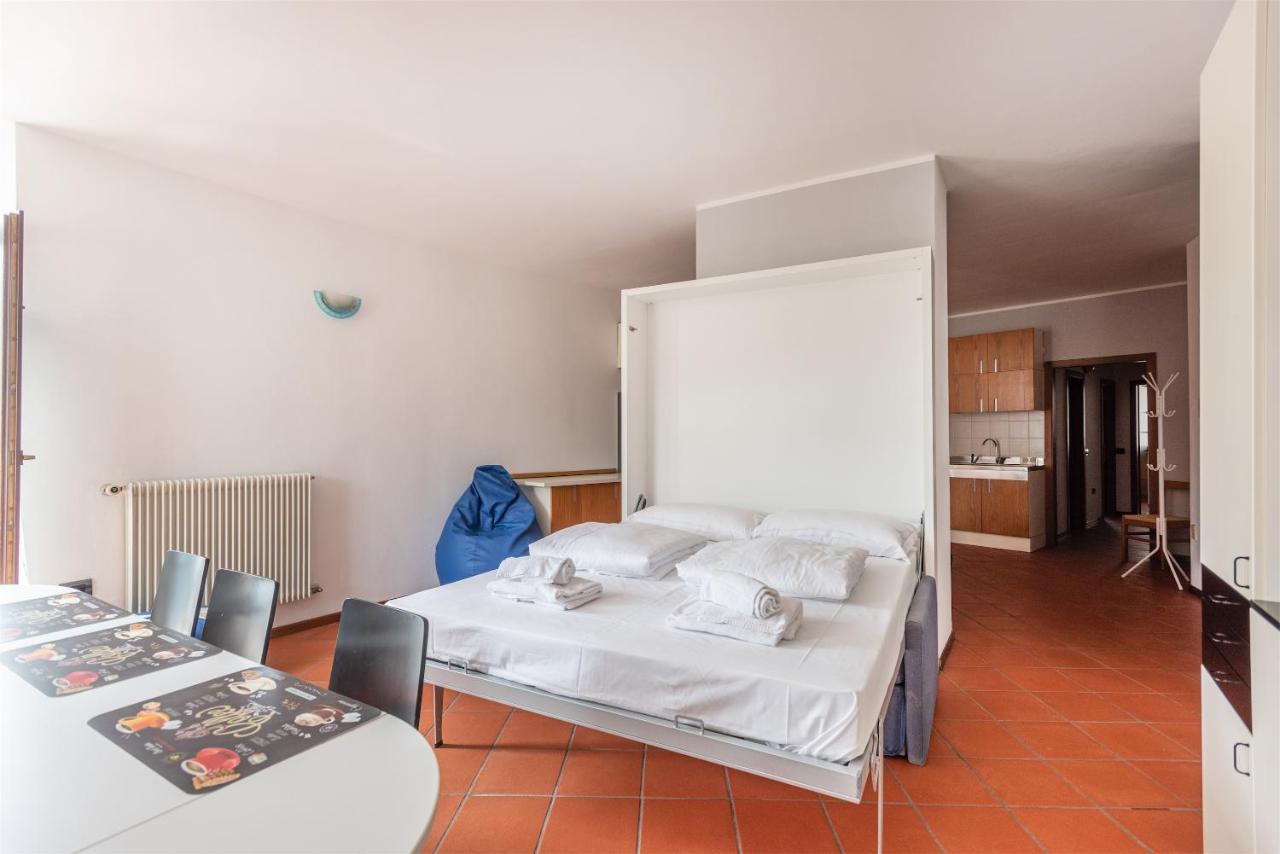 Casa La Torre, The View On The Lake Riva del Garda Exterior foto