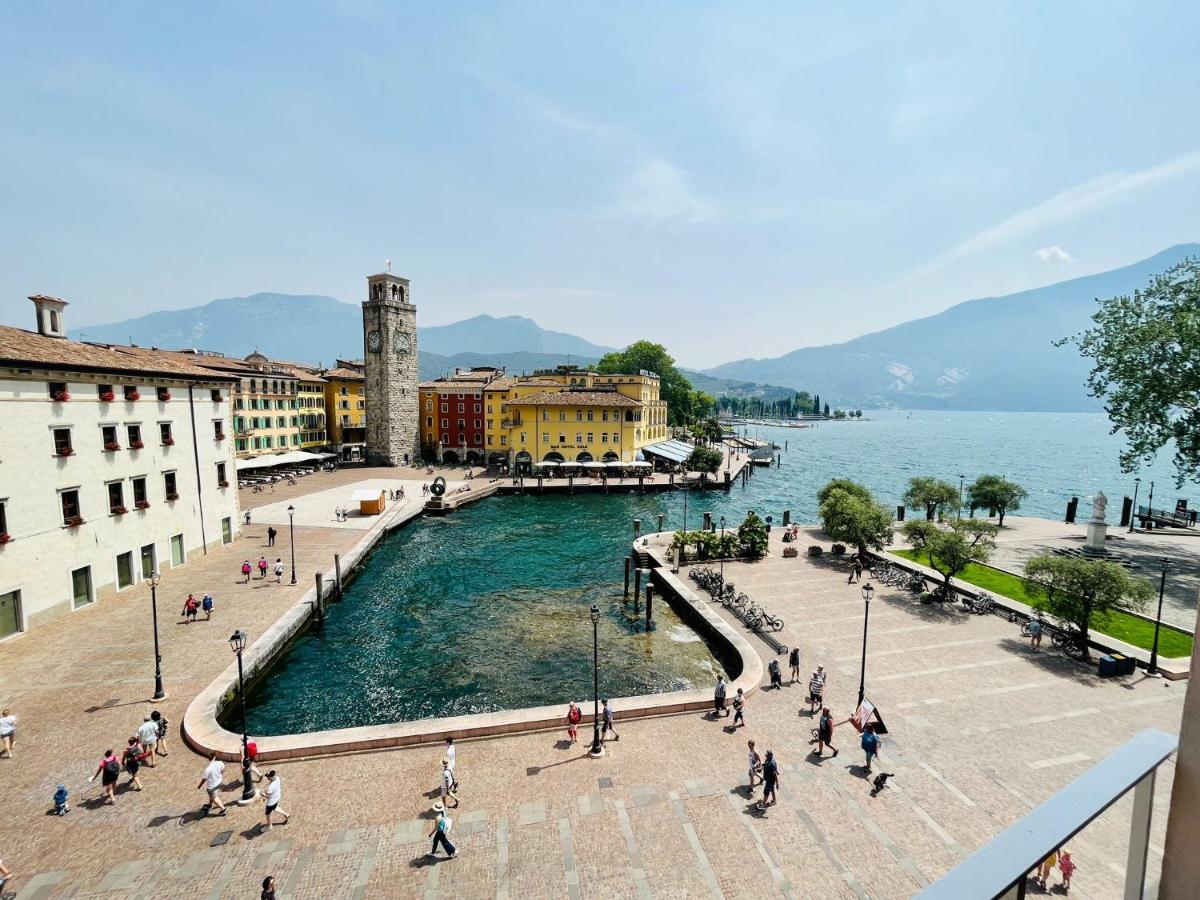 Casa La Torre, The View On The Lake Riva del Garda Exterior foto