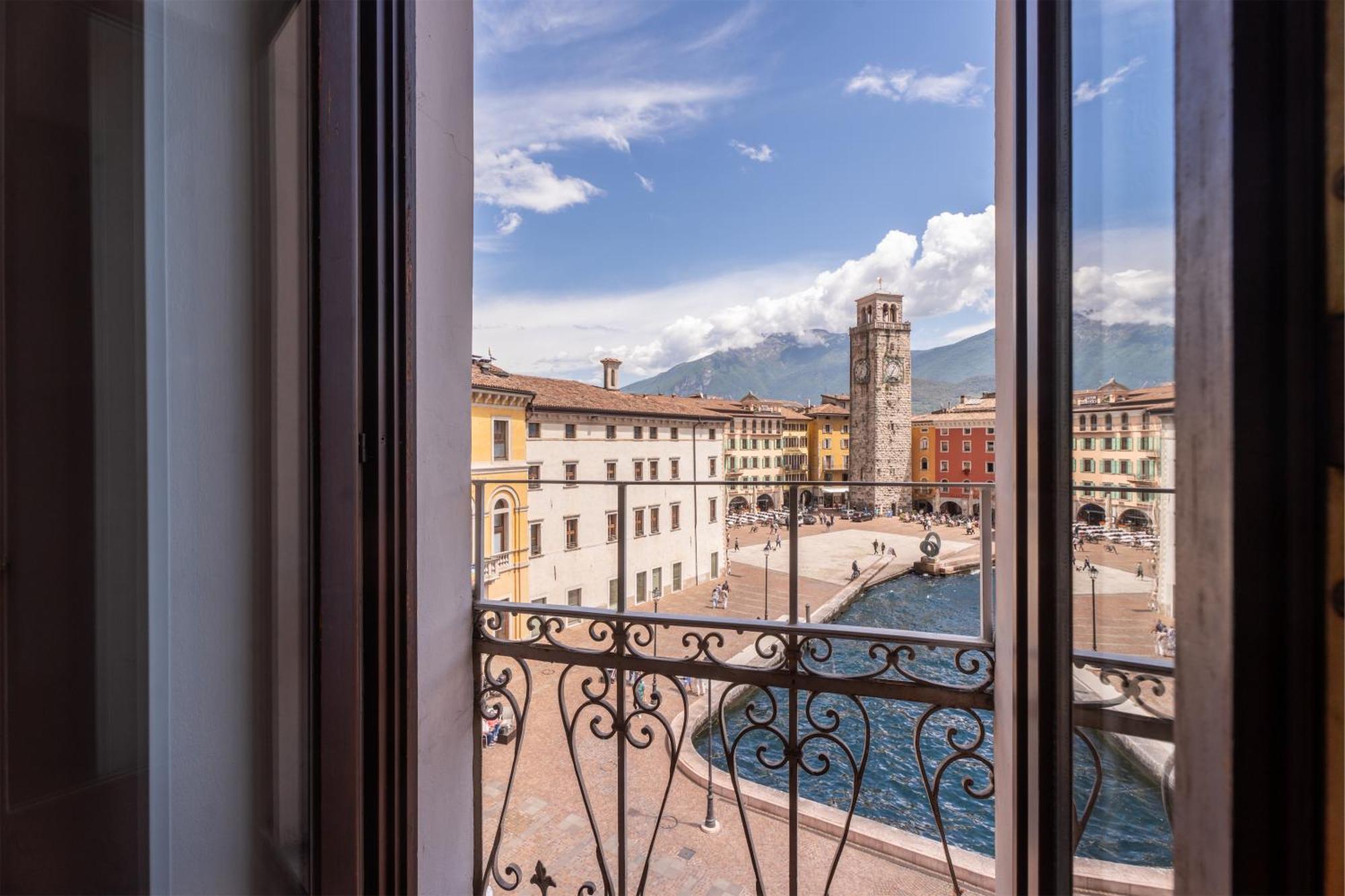 Casa La Torre, The View On The Lake Riva del Garda Exterior foto